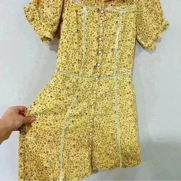 NWOT American Eagle Printed Yellow Tiered Western Mini Floral Dress Size Small - Picture 6 of 10